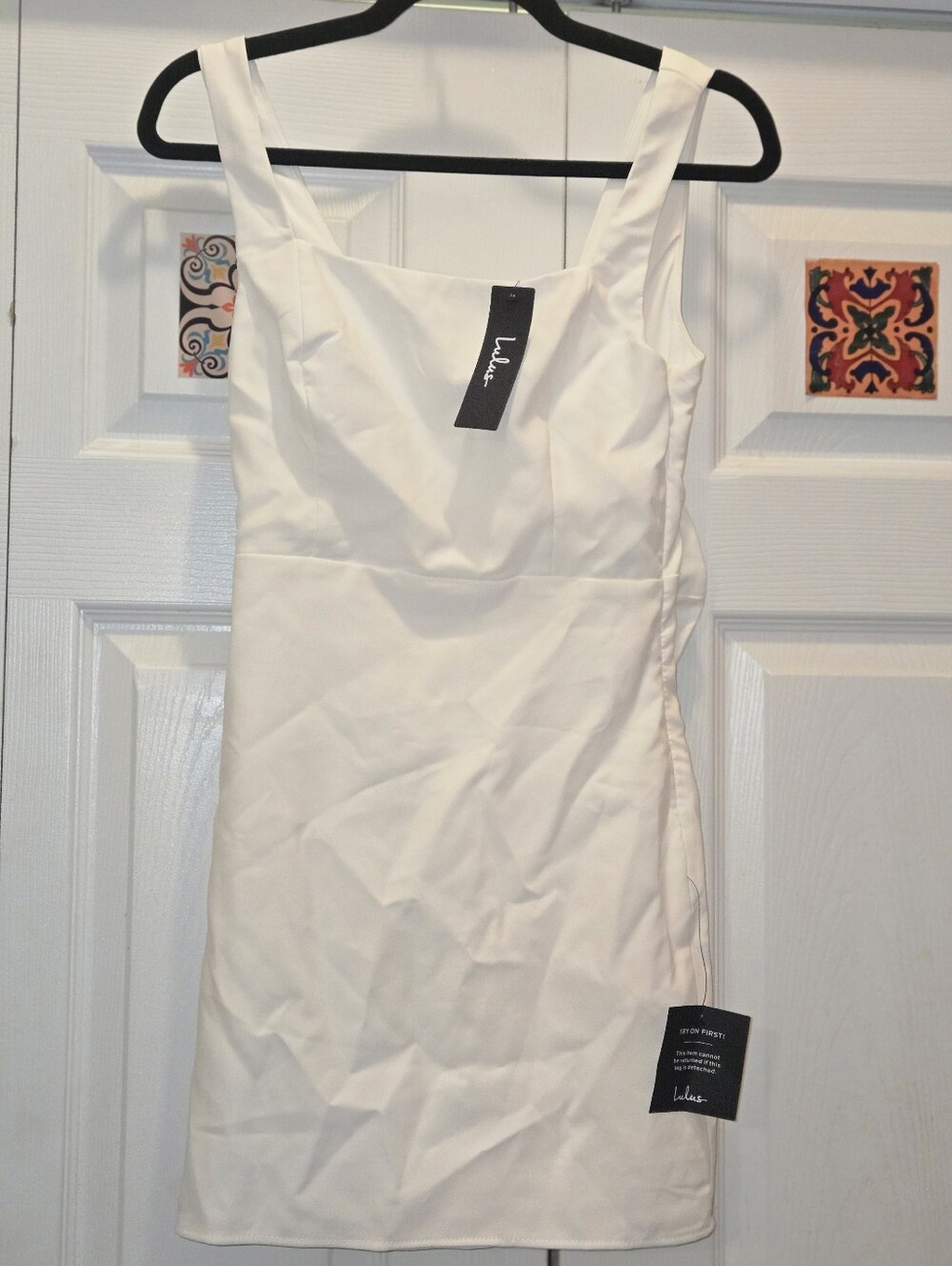 NWT- Lulu's white square-neck mini dress w/ Large Satin Bow In Back. XS